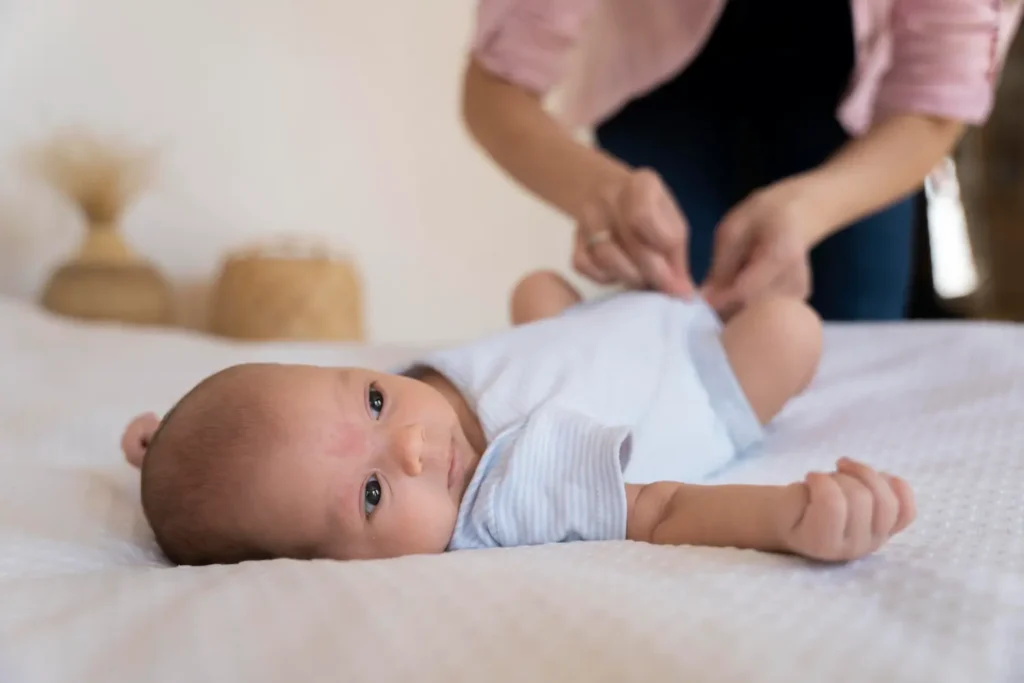 Cada cuánto cambiar el pañal a un recién nacido guía práctica para padres primerizos